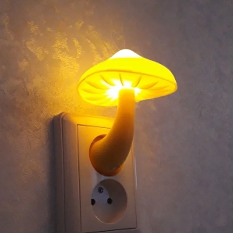 Lampada da parete a fungo con luce notturna a LED, spina UE, controllo della luce, induzione, risparmio energetico, protezione ambientale, lampada da camera da letto, decorazione per la casa
